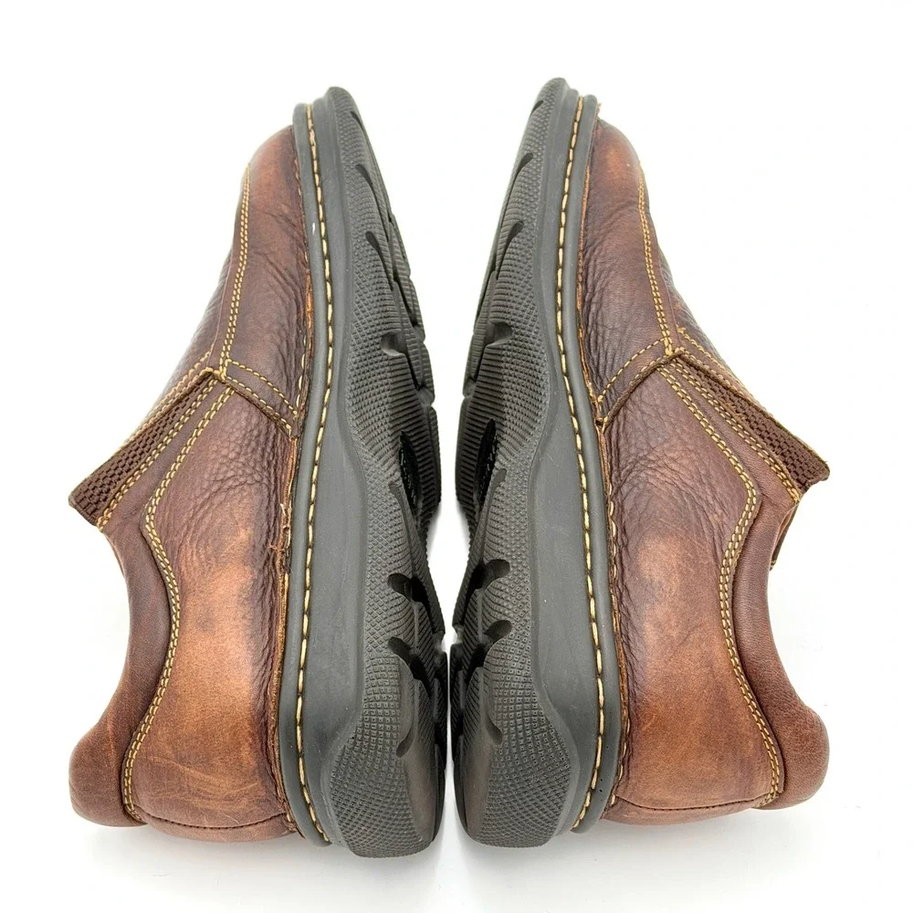 Born Mens Brown Leather Slip On Loafers Moc Toe Shoes B6093 Size 9 42.5